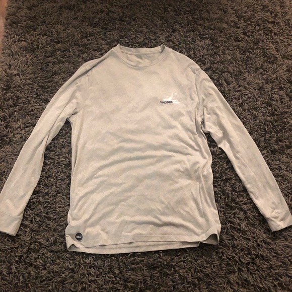 Vineyard Vines Other - Gray Vineyard Vines performance longsleeve